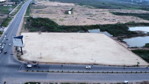 11,955 sqm Land for Rent Along 60M Boulevard