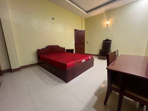 ទីតាំង ៖​ បន្ទប់រឺofficeសម្រាប់ជួលនៅម្ដុំផ្សារអូរឬស្សី