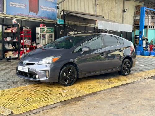 Prius 2012 option 5