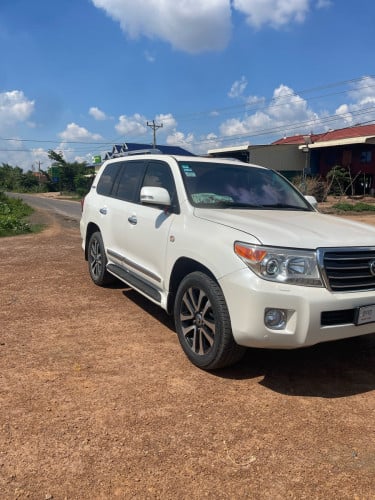 Toyota lancriser 2011 ខួប60ឆ្នាំ ម្ចាស់ដេីម ស្រុីន 1ជុំ