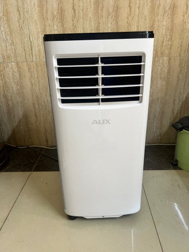 ម៉ាសុីនត្រជាក់ចល័ត AUX 1. Hp នៅធានា 10ខែ