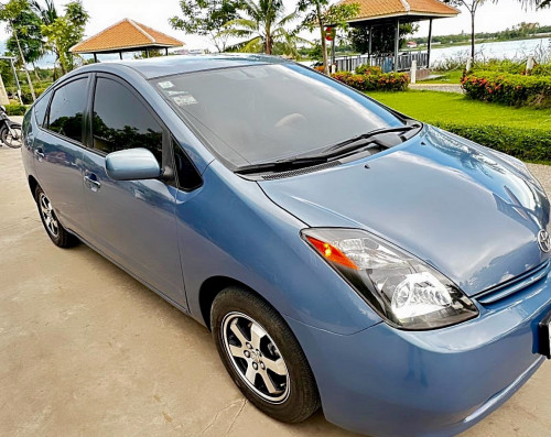 ឡាន Prius លក់ 8500$ ចចារមើលឡានជាក់ស្តែង