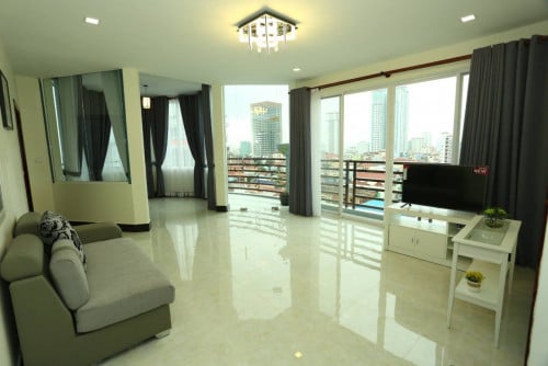 Luxury Three Bedroom for rent at Bkk2