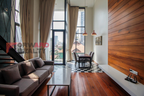 Duplex 2 Bedrooms Service Apartment with swimming pool and gym available for rent in BKK1 Area.