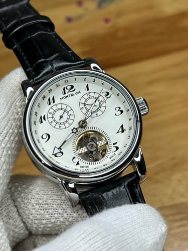 នាឡិកាមួយទឹក