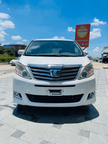 ឡានលក់ ALPHARD ឆ្នាំ2012 ម៉ាស៊ីន4 HYBRID