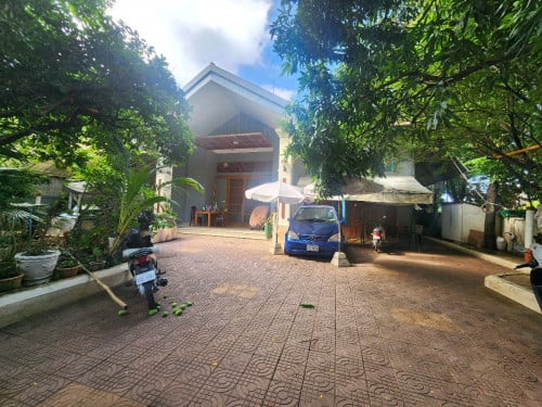 5 Bedrooms villa for sale in Phnom Penh Thmey