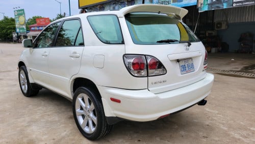 Lexus Rx 300 ប៉ុង២ ឆ្នាំ០២