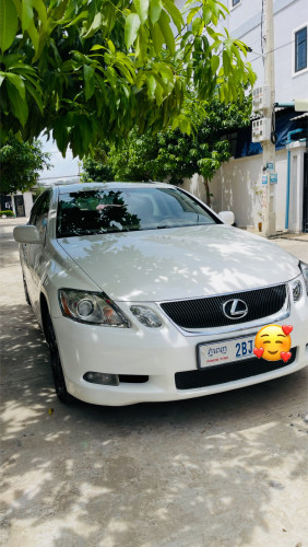 GS300 ប៉ុង2 Half full ឡានជិះផ្ទាល់ ម្ចាស់ដើម