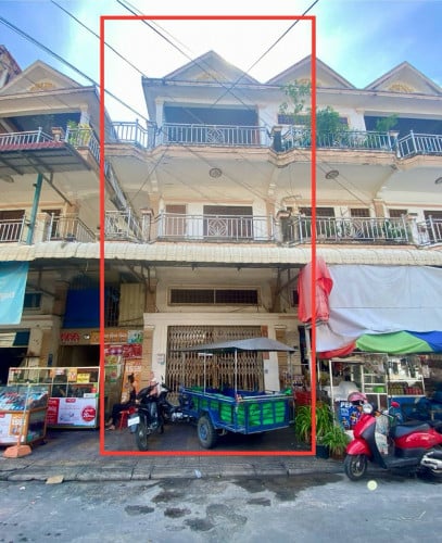 ផ្ទះជួលរកសុីនៅ ជិតផ្សារសំនង់១២.