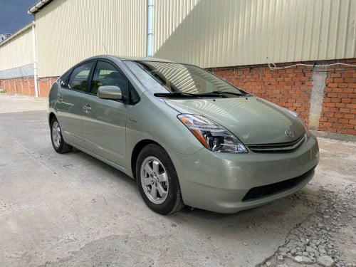 Prius 2009 Half Full 11,500$