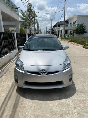 Toyota Prius 2011 option3 ក្រដាសពន្ឋ​ sola