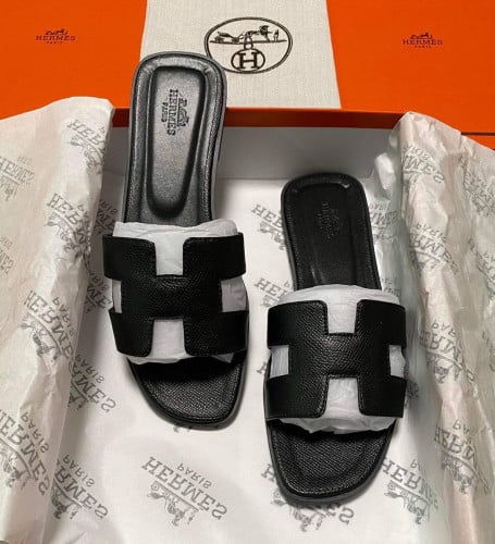 ស្បែកជើង​box full set