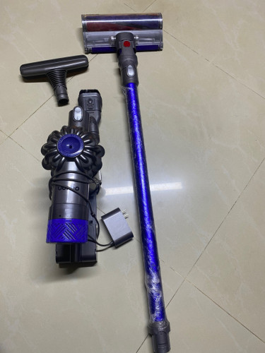 Original Dyson vacuum from Japan secondhand 100v-240v