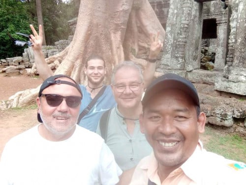 មគ្គទេសទេសចរណ៏សៀមរាប