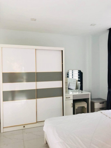 1bedroom at derm tkov 5min to Russian market