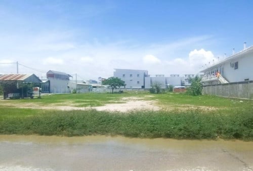 🏦Land for Urgent Sale (Negotiable), ABA Loan Available.