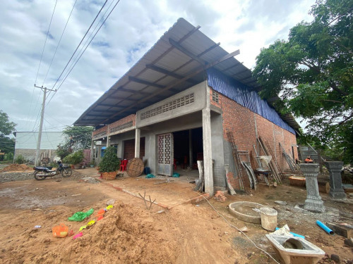 ๐ฆHouse Available for Urgent Sale at a Special Price (Negotiable).