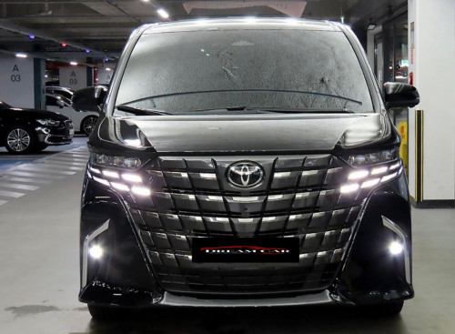 Toyota Alphad 2024