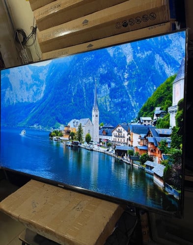 32inch UHD TV Smart 160$ New & Quality