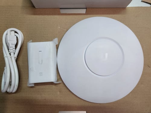 Wifi Unifi U6 Long Range have full set new in box