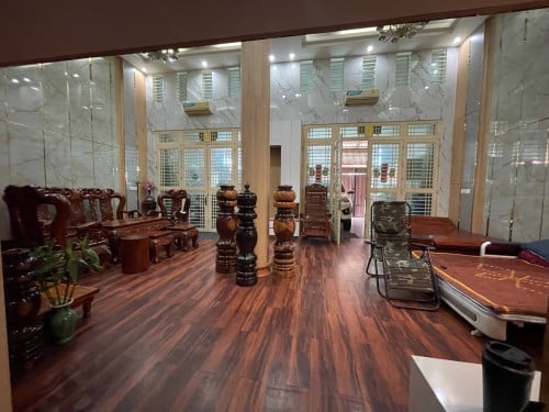 ផ្ទះពីរល្វែងសំរាប់ជួល