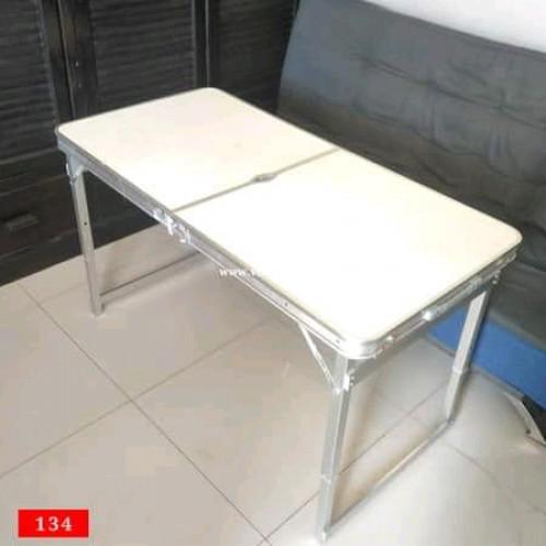 តុបត់ សម្រាប់បោះតង់ | Folding Table (15$)