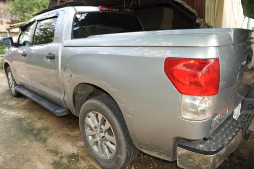 ឃ្លប់ក្រោយ Toyota Tundra 2008-2013, Original