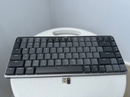 Logitech MX Mechanical Mini Wireless Keyboard 99%