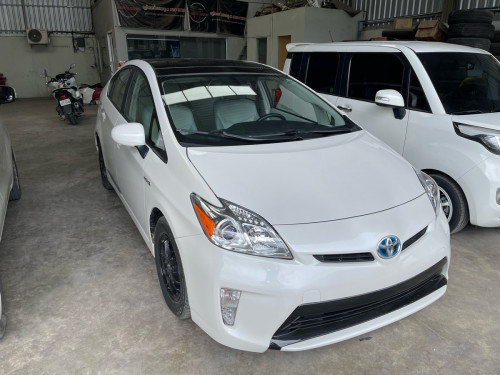 Toyota Prius 2013 op4 delux sorla ស្លាយកុងទ័រ​ កៅអីចុច​ 9ម៉ឺនម៉ាយ​ ឃ្មុំស៊ីន