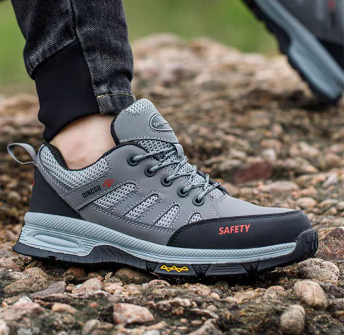 Safety Shoes ស្បែកជើងក្បាលដែក