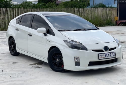 Tayota Prius 2010 Options 4 With Sola