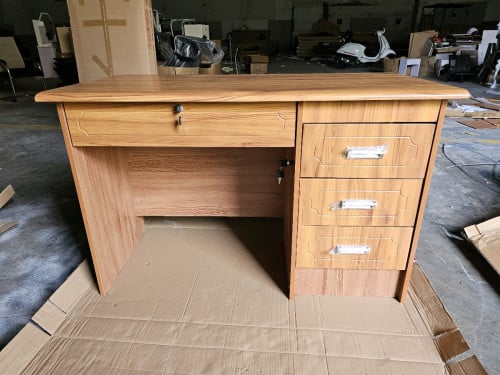 តុ លាងឃ្លាំង