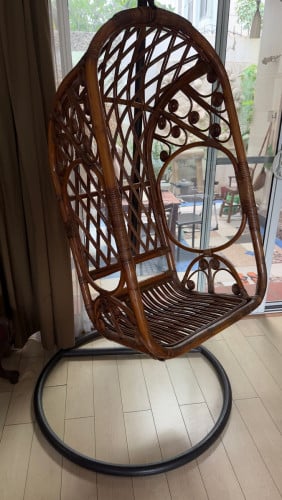 Hanging chair