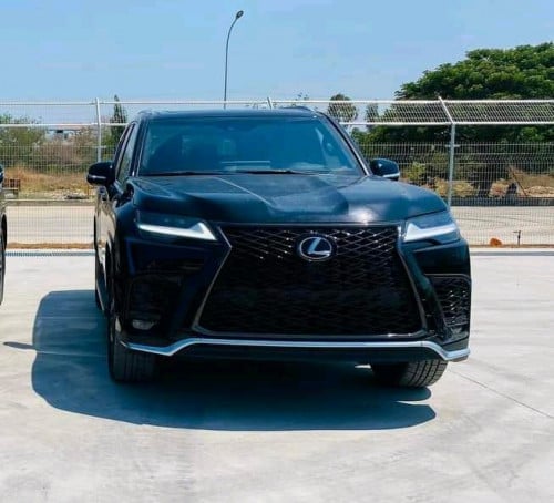 LX600 2025 F-Sport Full 36Speaker New