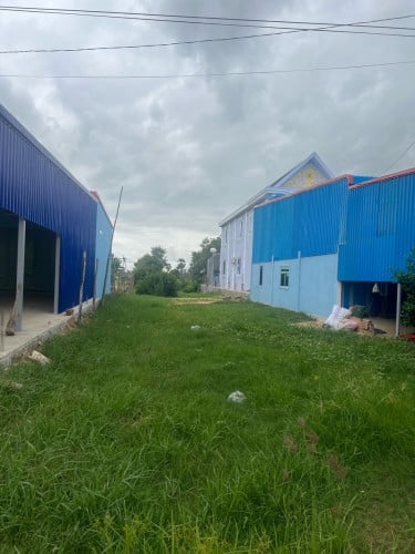 ដីលក់នៅជិតវិទ្យាល័យពារាំង