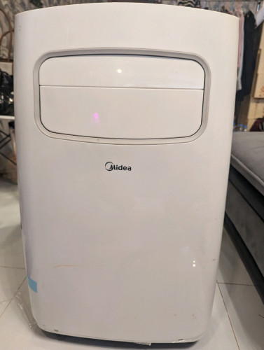 Midea New Condition AC Full Cooling