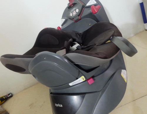 Car seat
