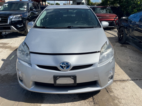 Toyota Prius 2010 op5 ឃ្មុំស៊ីន​ ថ្នាំស៊ីន​ ស៊ីនគ្រប់មុខ ETA 27-09-24