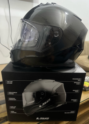 LS2 Storm Helmet (XXL/XXXL)