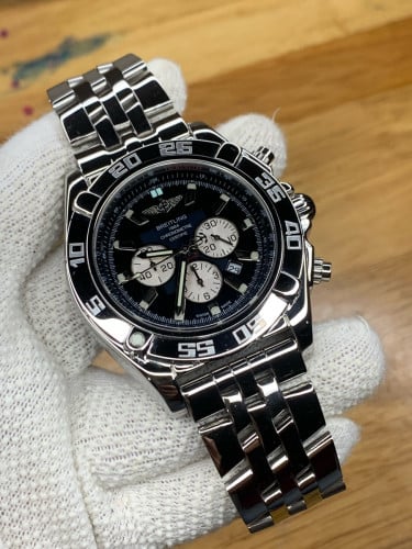 នាឡិកាមួយទឹក