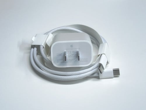 ឈុត iPhone 15 Pro Max ហ្ស៊ីន 100% ដកពីប្រអប់