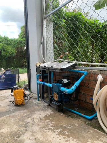 ម៉ូទ័រជំរុញទឹកអូតូ​ (water pump)