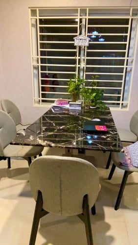 ឈុតតុបាយគុណភាពខ្ពស់​ - Premium Quality Dinning Table Set For Sale!!! Before $1,500 Now Sell $550