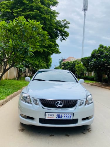 Lexus GS 300 ឆ្នាំ06 v6 ប៉ុង1 hatful 16500$ចចារអត់ជ្រេសអត់បុកអត់ប៉ាស