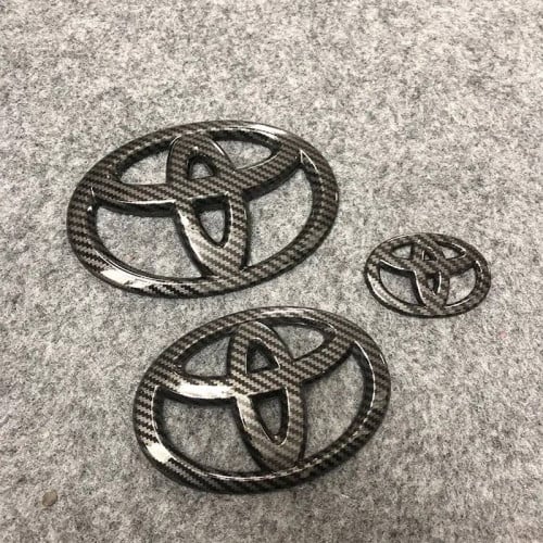 Logo Toyota carbon for Prius Camry … 1 set មាន ខាងមុខ ចង្កួត ខាងក្រោយ