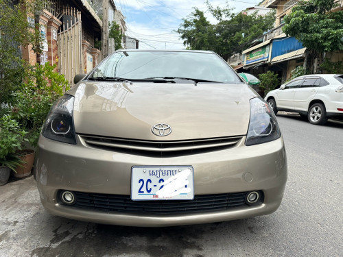 Prius 04 full JBL 8900$