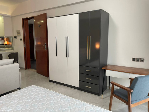 Studio apartment for rent at YueTai eastone (English below)