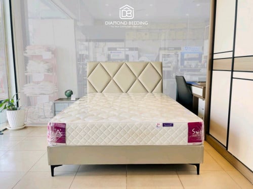 គ្រែស្បែក