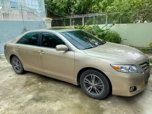 2010​ TOYOTA CAMRY XLE ​